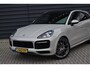 Porsche Cayenne Coupé 3.0 E-Hybrid 462pk Lightweight Sport Package | Carbon Dak | ACC | 22'' GT Design | Matrix PDLS+ | Luchtvering | 360 Camera |