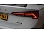 Skoda Octavia Combi 1.5 e-TSI 150pk Clever Business Pano.Dak Keyless Sfeerverlichting 17inch LM Stoel/Stuurverwarming Virtual Cockpit