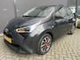 Toyota Aygo 1.0 VVT-i x-fun Airco - Cruise control - Licht metalen velgen 15 inch - Bluetooth - Elektrische ramen voor - Radio - Start/stop systeem - Stuur multifunctioneel - Led verlichting