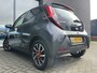Toyota Aygo 1.0 VVT-i x-fun Airco - Cruise control - Licht metalen velgen 15 inch - Bluetooth - Elektrische ramen voor - Radio - Start/stop systeem - Stuur multifunctioneel - Led verlichting
