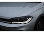 Volkswagen Polo 1.0 TSI R-Line Automaat/Navigatie/Virtual cockpit/Adaptive cruise control/Achteruitrijcamera/Parkeersensoren rondom/Apple carplay/Stoelverwarming/LED grill/IQ.light/Climate control/Draadloze telefoonlader/DAB/17''Lichtmetalen velgen.