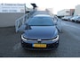 Volkswagen Polo 1.0 TSI R-Line Automaat/Navigatie/Virtual cockpit/Adaptive cruise control/Spraakbediening/Achteruitrijcamera/Parkeersensoren rondom/Apple carplay/Stoelverwarming/LED grill/IQ.light/Climate control/Draadloze telefoonlader/DAB/17''Lichtmetalen velgen.