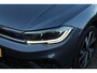 Volkswagen Polo 1.0 TSI R-Line Automaat/Navigatie/Virtual cockpit/Adaptive cruise control/Spraakbediening/Achteruitrijcamera/Parkeersensoren rondom/Apple carplay/Stoelverwarming/LED grill/IQ.light/Climate control/Draadloze telefoonlader/DAB/17''Lichtmetalen velgen.