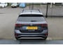 Volkswagen T-Cross 1.5 TSI R-Line Automaat/Navigatie/Virtual cockpit/Adaptive cruise control/Achteruitrijcamera/Parkeersensoren rondom/Apple carplay/Stoelverwarming/Climate control/IQ light/DAB/Draadloze telefoonlader.