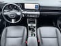 Hyundai Kona 1.6 GDI HEV Premium | Apple Carplay/Android Auto | Adaptieve Cruise Control | Stoel/Stuurverwarming | 360 Camera | Stoel Geheugen | Rijklaarprijs |