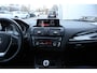 BMW 1-Serie 116i EDE Business Sport Clima/Cruise/Bi-Xenon/Leder/PDC/Navi/Bluetooth/RadioCD.AUX.USB/17"LM/Trekhaak/Isofix/APK7-2026