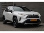 Toyota RAV4 2.5 Hybrid Bi-Tone JBL AUDIO, Automaat, Elektr. Achterklep, Stoelverw., Dodehoek detectie, Keyless Entry/Start, Navigatie, Achteruitrijcamera, Cruise/Climate Control