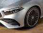 Mercedes-Benz A-klasse Limousine 180 Star Edition AMG Line PLUS Panorama dak