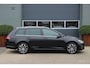 Volkswagen Golf Variant 1.4 TSI Highline | 1e Eigenaar | 122PK | Panoramadak | Camera | Navi | Cruise | Half-Leder | Stoelverw | Comfortstoelen | Bluetooth | PDC | LMV17'' | Trekhaak Zeer nette