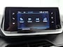 Peugeot 208 Allure 100pk Automaat | Navigatie | Achteruitrijcamera | Climate Control | Cruise Control | Parkeersensoren | Apple Carplay / Android Auto | Armsteun | Led koplampen | Elektrisch inklapbare spiegels | Automatisch dimlicht | Regensensor | Bluetooth | Donker getint glas | 16" lichtmetalen velgen |