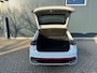 Volkswagen Taigo 1.0 TSI Automaat R-Line * Panorama * Virtual Cockpit * 18 Inch Velgen *