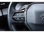 Peugeot 2008 1.2 PureTech Allure Navigatie, Applecarpl./Andr. Auto, Digitaal display, Achteruitrijcamera, Cruise/Climate Control, DAB