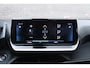 Peugeot 2008 1.2 PureTech Allure Navigatie, Applecarpl./Andr. Auto, Digitaal display, Achteruitrijcamera, Cruise/Climate Control, DAB