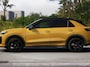 Volkswagen T-Roc R-Line First Edition 1.5 eTSI 110 kW / 150 PK SUV | Panoramadak | Trekhaak | Matrix | Harman Kardon | Black Style | Navigatie | Elektrische Klep |