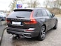Volvo XC60 2.0 B4 AWD R-Design LAGE KM-STAND | TREKH. | LEER | PILOT