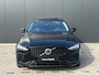 Volvo V60 T6 Plug-in hybrid AWD Ultra Dark | Panoramadak | Trekhaak | 360 Camera | Head-up Display | Leder | Stoel en stuurwielverwarming | Adaptieve Cruise control |