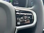 Volvo V60 T6 Plug-in hybrid AWD Ultra Dark | Panoramadak | Trekhaak | 360 Camera | Head-up Display | Leder | Stoel en stuurwielverwarming | Adaptieve Cruise control |