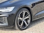 Volvo V60 T6 Plug-in hybrid AWD Ultra Dark | Panoramadak | Trekhaak | 360 Camera | Head-up Display | Leder | Stoel en stuurwielverwarming | Adaptieve Cruise control |