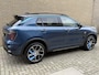 Lynk & Co 01 1.5 PHEV 261pk | 360 camera | Panoramadak | Adaptieve cruise | Lane assist | Trekhaak | Dodehoek detectie | Navigatie | LED | DAB | Elektrische achterklep | 20 inch lichtmetalen velgen | Dealeronderhouden