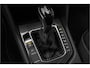 Volkswagen Tiguan 1.4 TSI eHybrid R-Line Business+ ACC Elek Trekhaak Stuur & Stoelverw