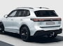Volkswagen Tiguan R-Line Edition 1.5 eHybrid 200 kW / 272 PK SUV 6 v | Trekhaak | 360 Camera | Panorama | Head Up | Black Style | LED Matrix | Travel Assist | Stuur en Stoelverwarming | 20 inch |