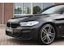 BMW 5-Serie Touring 530e 292pk M-Sport Pano ACC 360 HUD Laser 4wielbest Comf-stoel