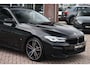 BMW 5-Serie Touring 530e 292pk M-Sport Pano ACC 360 HUD Laser 4wielbest Comf-stoel