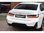 BMW 3-Serie 330d M-Sport Pro Pano H/K HUD El-zetels Parelmoer-wit!