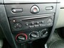 Renault Clio 1.2-16V Automaat Zuinig 4-Cilinder Nette auto