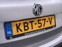 MG EHS 1.5 TGDI Luxury VAN € 26.900,- VOOR € 23.440,- UW LENTEVOORDEEL €3.460,-! | PHEV | MEGA COMPLEET! | TREKHAAK | COMPLETE HISTORIE AANWEZIG | FABRIEKSGARANTIE T/M 11-2030 | 52km WLTP ELECTR RIJBEREIK, TOTAAL RIJBEREIK TOT 1.000km!