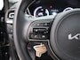Kia Niro EV e-Niro DynamicLine 64 kWh | Trekhaak | Climate control | Navigatie | Adapt. cruisecontrol