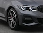 BMW 3-Serie Touring 320e Business Edition Plus | CAMERA | BRUIN LEDER | STOEL- EN STUURVERW.