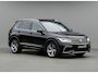 Volkswagen Tiguan 1.4 TSI eHybrid R-Line Business+ | Leer | Pano | HUD | Keyless