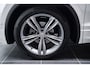 Volkswagen Tiguan 1.5 TSI 150pk ACT R-Line|Panodak|Trekhaak|Leder