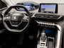 Peugeot 3008 1.2 PureTech Sport 131Pk Automaat (PANORAMADAK, MEMORY SEATS, STOELVERWARMING, FOCAL AUDIO, APPLE CARPLAY, ADAPTIVE CRUISE, ELEK ACHTERKLEP, KEYLESS, GETINT GLAS, SFEERVERLICHTING, NIEUWSTAAT)