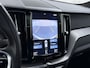 Volvo XC60 2.0 T8 Twin Engine AWD R-Design Luchtvering/Panodak/Trekhaak etc.