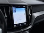 Volvo XC60 2.0 T8 Twin Engine AWD R-Design Luchtvering/Panodak/Trekhaak etc.