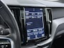 Volvo XC60 2.0 T8 Twin Engine AWD R-Design Luchtvering/Panodak/Trekhaak etc.