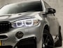 BMW X5 xDrive40e iPerformance M Sport High Executive 313Pk Automaat (PANORAMADAK, M PAKKET, GROOT NAVI, HEAD-UP DISPLAY, COMFORT ZETELS, HARMAN/KARDON, SFEERVERLICHTING, CAMERA, ELEK ACHTERKLEP, NIEUWSTAAT)