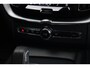 Volvo XC60 2.0 B4 Momentum Business | Diesel | BTW-auto | Standkachel | Adaptive Cruise | Leder | Camera | Stoelverwarming V+A | Stuurwiel verwarmd