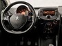 Peugeot 108 1.0 e-VTi Black Sport (5 DEURS, AIRCO, BLUETOOTH, GETINT GLAS, SPORTSTOELEN, MULTIFUNCTIONEEL STUURWIEL, NIEUWE APK, NIEUWSTAAT)