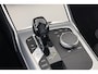 BMW 3-Serie 320i 184 PK M-Sport Half-Leder/Sportstoelen 18'LMV Carplay LED