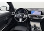 BMW 3-Serie 320i 184 PK M-Sport Half-Leder/Sportstoelen 18'LMV Carplay LED