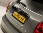 MINI Countryman Mini 1.5 Sportline (APPLE CARPLAY, NAVIGATIE, BRUIN LEDER, JCW SPORTSTUUR, STOELVERWARMING, SFEERVERLICHTING, GETINT GLAS, NIEUWSTAAT)
