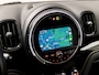 MINI Countryman Mini 1.5 Sport (APPLE CARPLAY, NAVIGATIE, BRUIN LEDER, JCW SPORTSTUUR, STOELVERWARMING, SFEERVERLICHTING, GETINT GLAS, NIEUWSTAAT)