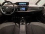 Citroën C4 Grand SpaceTourer 1.2 PureTech Sport 7 Persoons (APPLE CARPLAY, GROOT NAVI, CAMERA, GETINT GLAS, TREKHAAK, SPORTSTOELEN, CRUISE, PARKEERSENSOREN, NIEUWSTAAT)