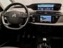 Citroën C4 Grand SpaceTourer 1.2 PureTech Sport 7 Persoons (APPLE CARPLAY, GROOT NAVI, CAMERA, GETINT GLAS, TREKHAAK, SPORTSTOELEN, CRUISE, PARKEERSENSOREN, NIEUWSTAAT)