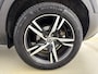 Volvo XC40 T3 A/T R-Design | 18" | Leder/Nubuck | Panoramadak |Stoelverwarming | Keyless | Parkeercamera | Getint Glas