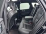 Volvo XC60 T8 Recharge R-Design | 21" | Luchtvering | Harman Kardon | Head-Up | Elektr. verst. Stoelen | Leder Dashboard | Getint Glas | Panoramadak