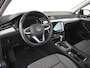 Volkswagen Passat Variant GTE Business 218pk | Dodehoekdetectie | Camera achter | Navigatie | Panorama dak | Matrix koplampen | Stuur+stoelverwarming | Adaptief cruise control | 17"LMV